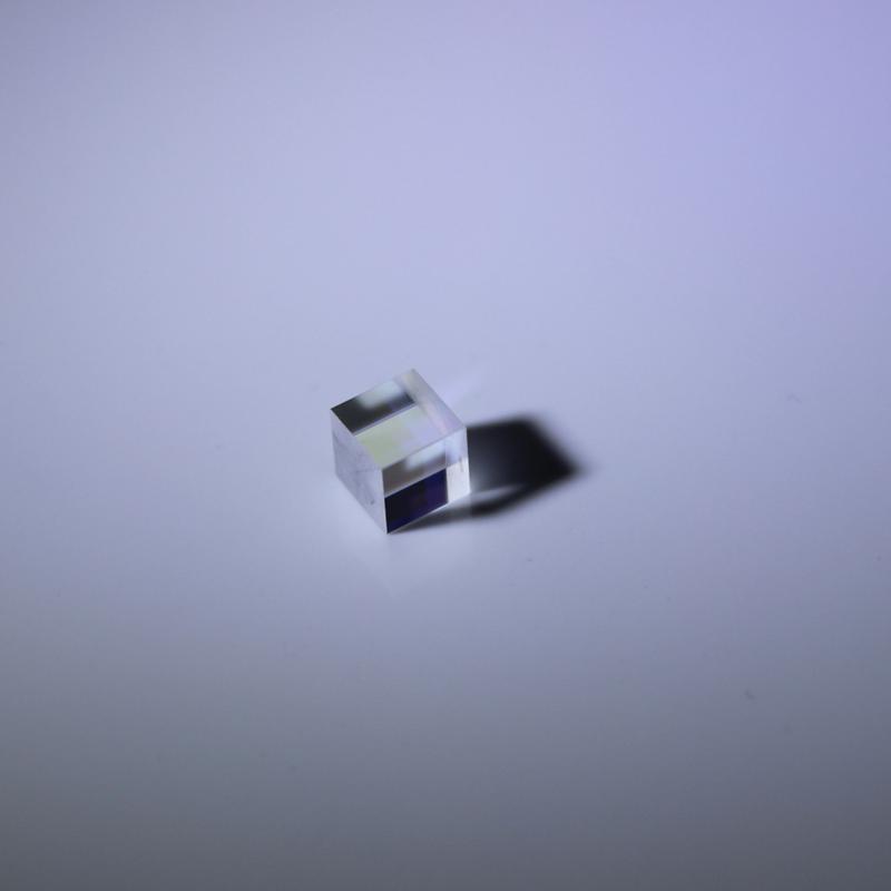 Optical Beamsplitter Cube Polarizer