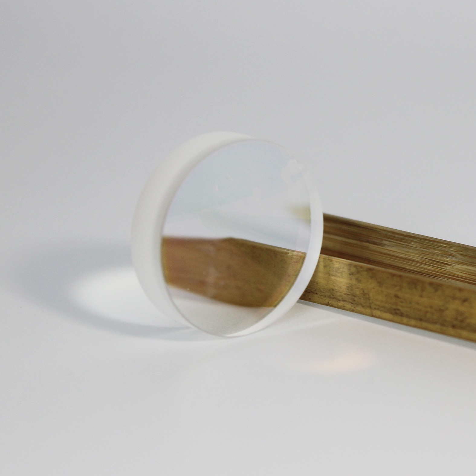 China Factory OEM Optical Glass H-FK61 Diameter 30mm Bi-Convex Lens