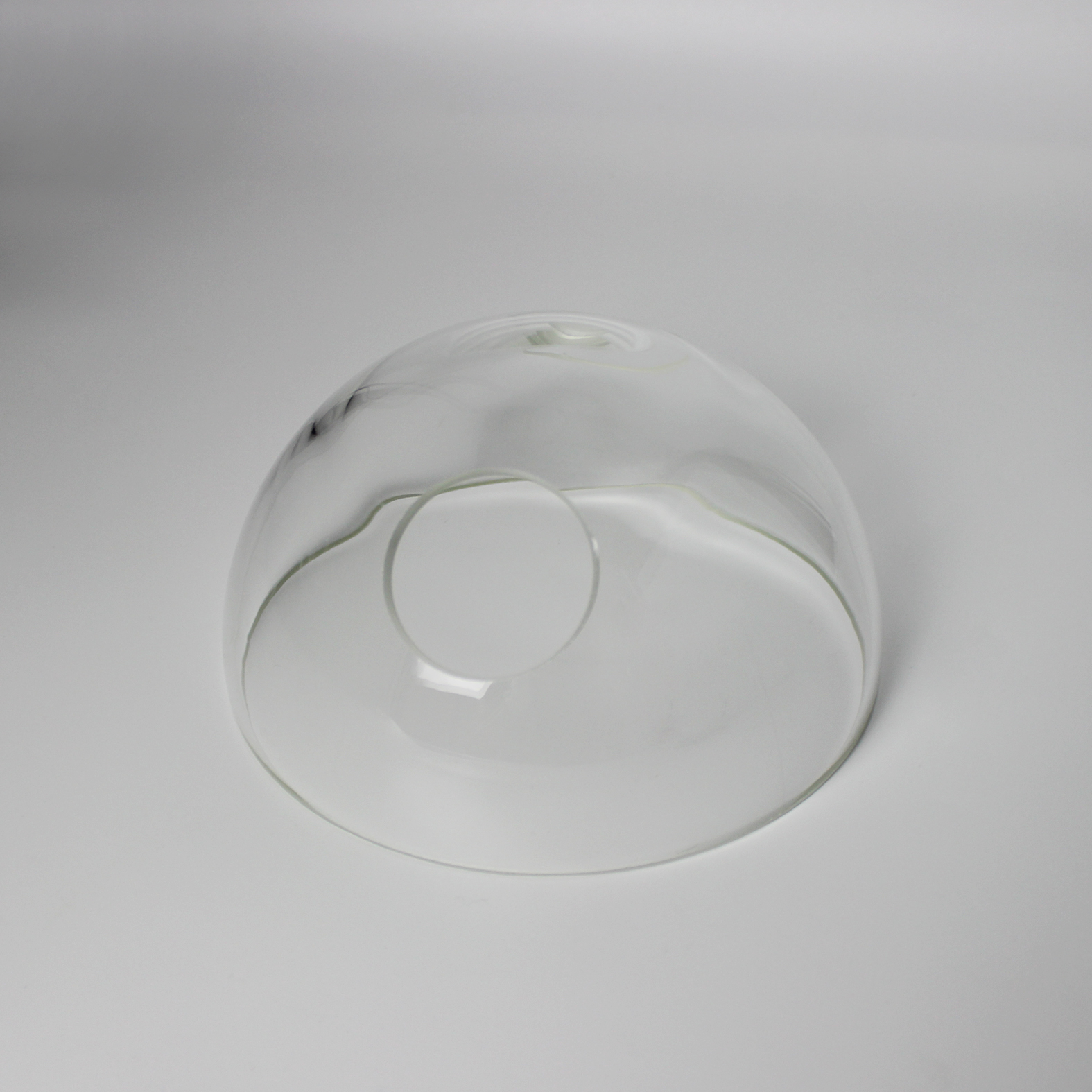 Factory Customized Surface Polished Two Holes Quartz Glass Dome