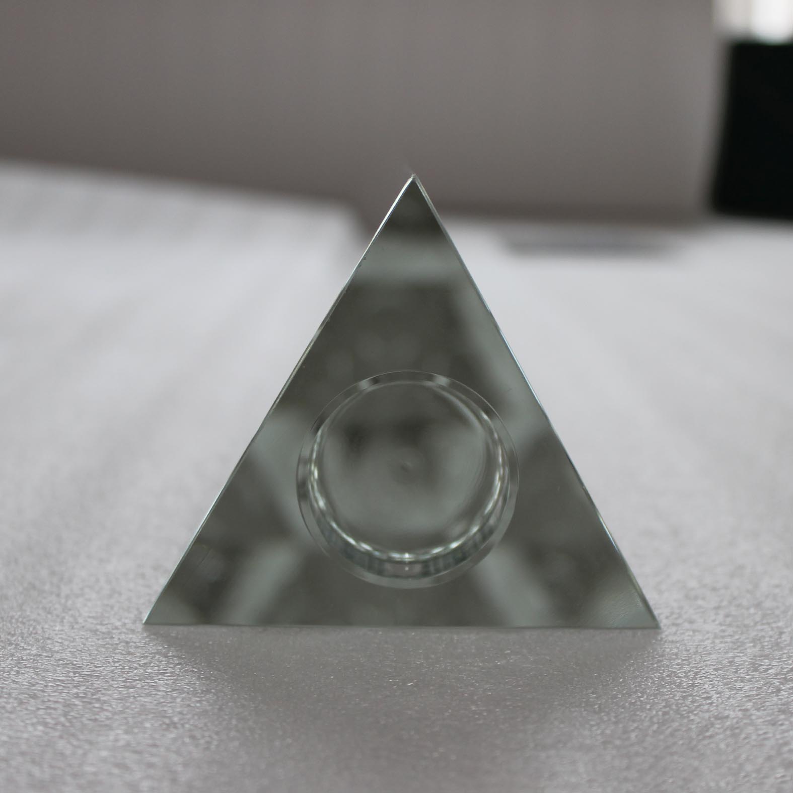 China Factory Customized A Grade K9 Glass Polished Prism