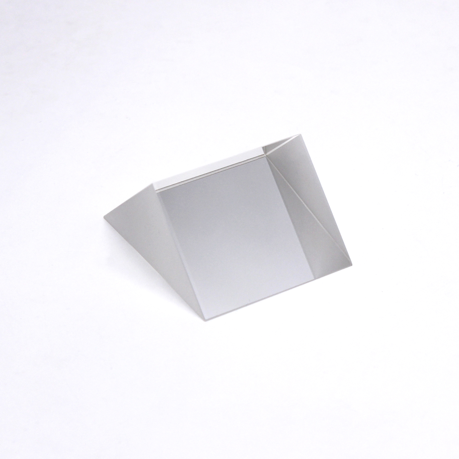 High precision optical glass Right Angle Prism made of BK7 for 90 degree beam deviation in laser and imaging systems