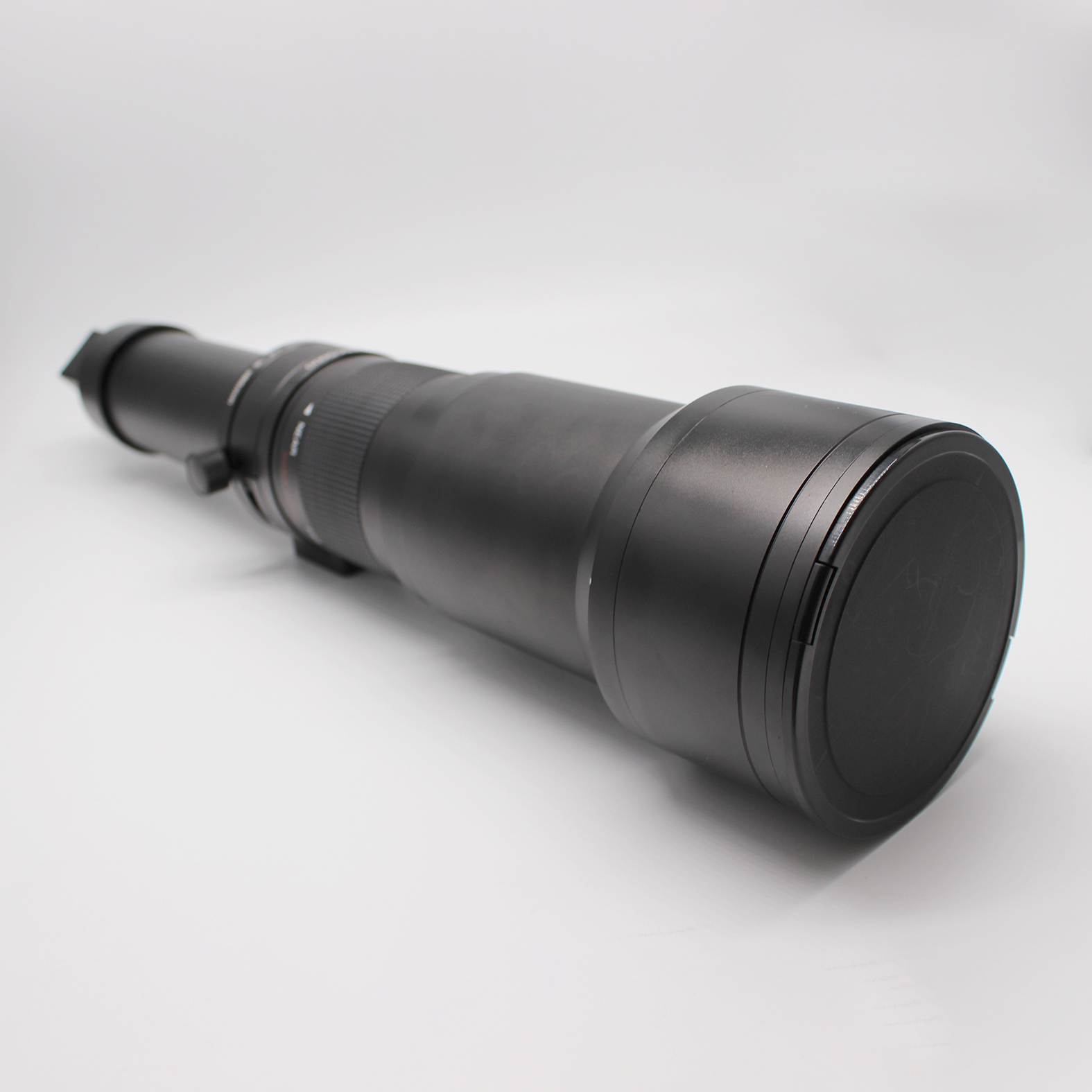 Zoom telephoto camera with 100X to 300X magnification and WIFI connection