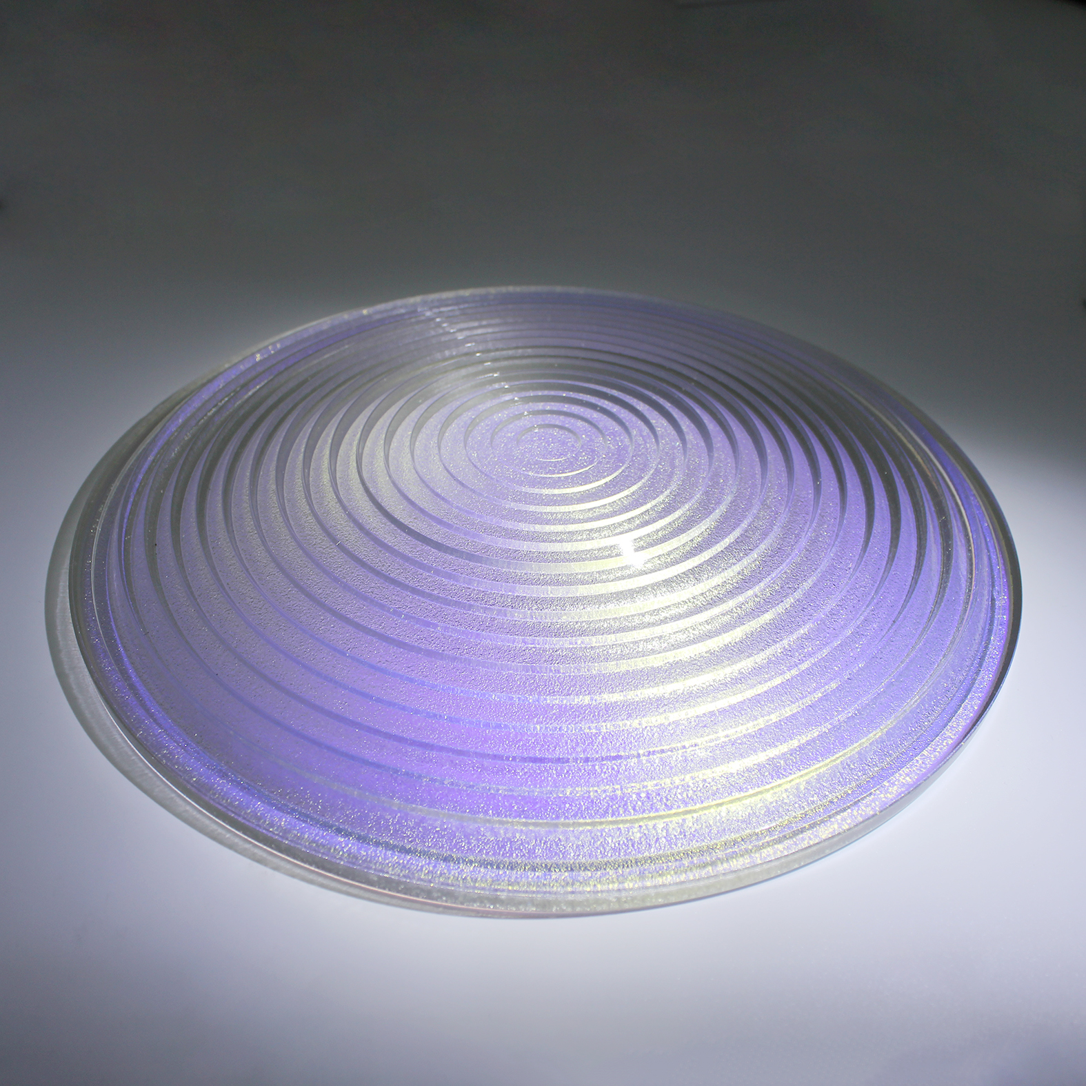 Precision Fresnel lens for LED lighting and optical systems