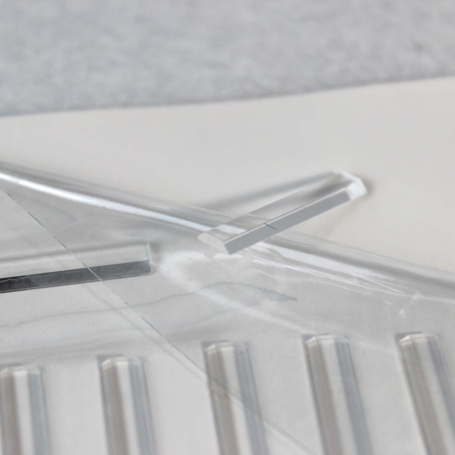 Optical Dove prism for imaging and photonic applications