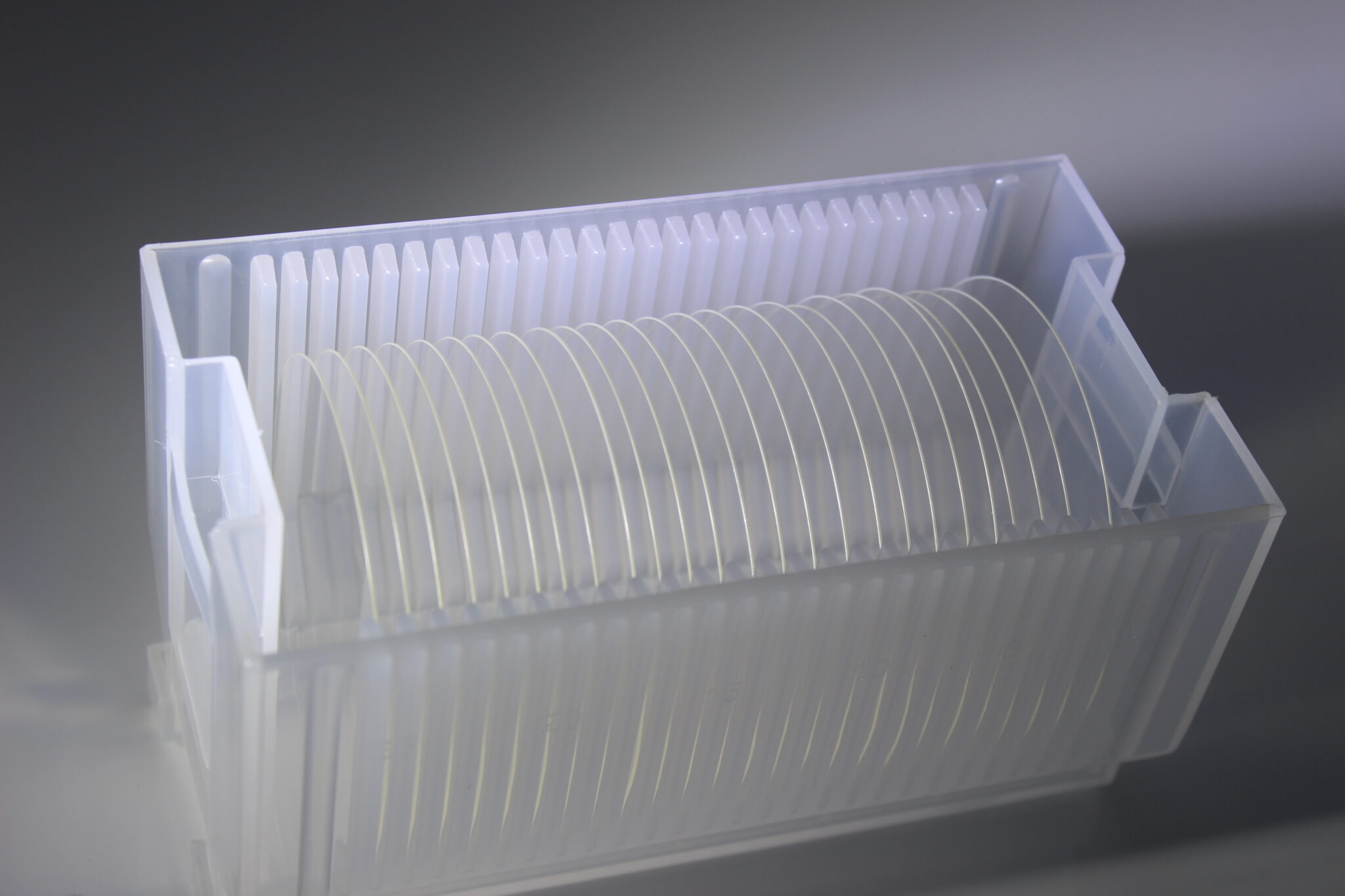 Optical grade LiNbO3 wafer with precision polished surface