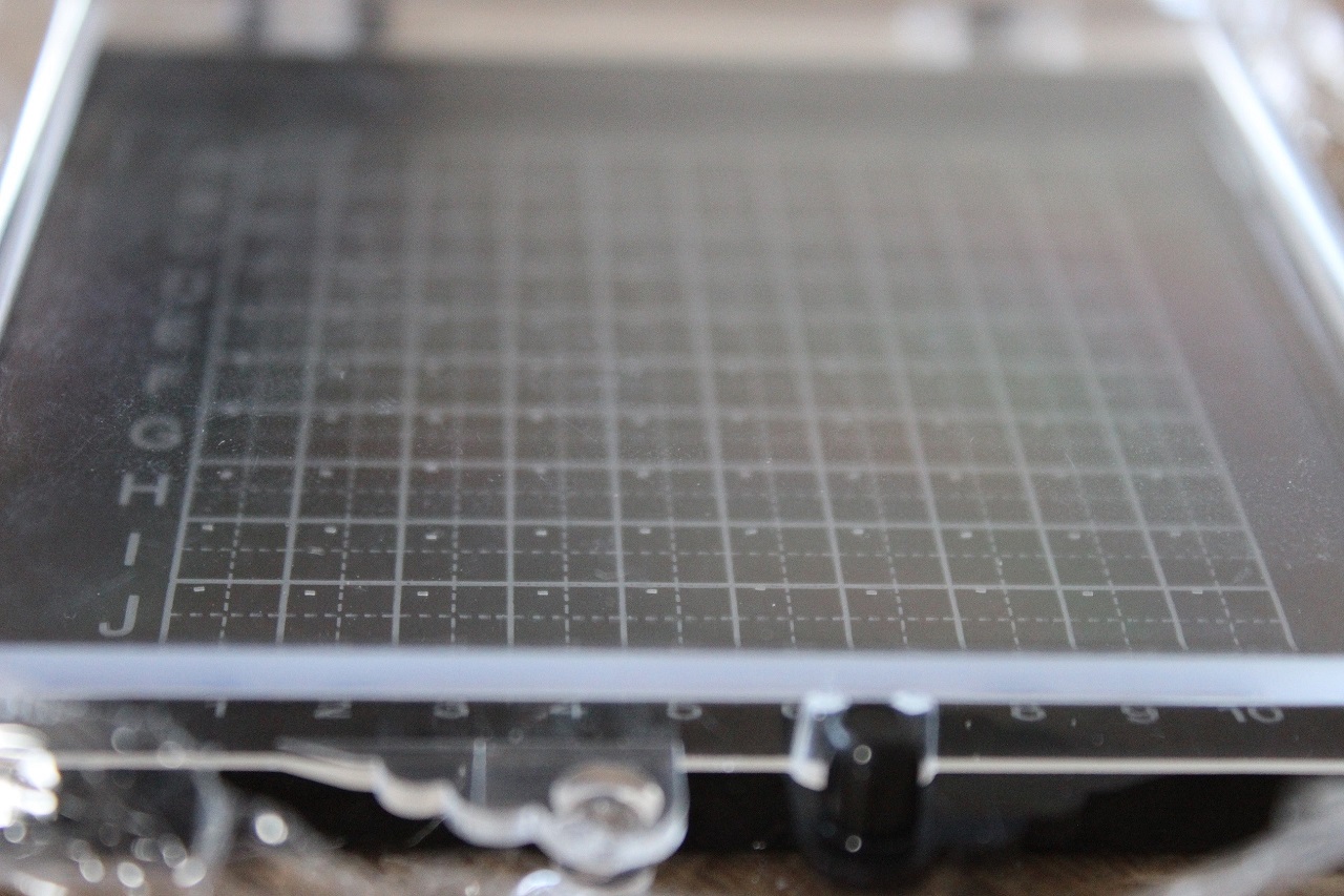 Tiny sapphire rod lens for endoscope and fiber optic applications