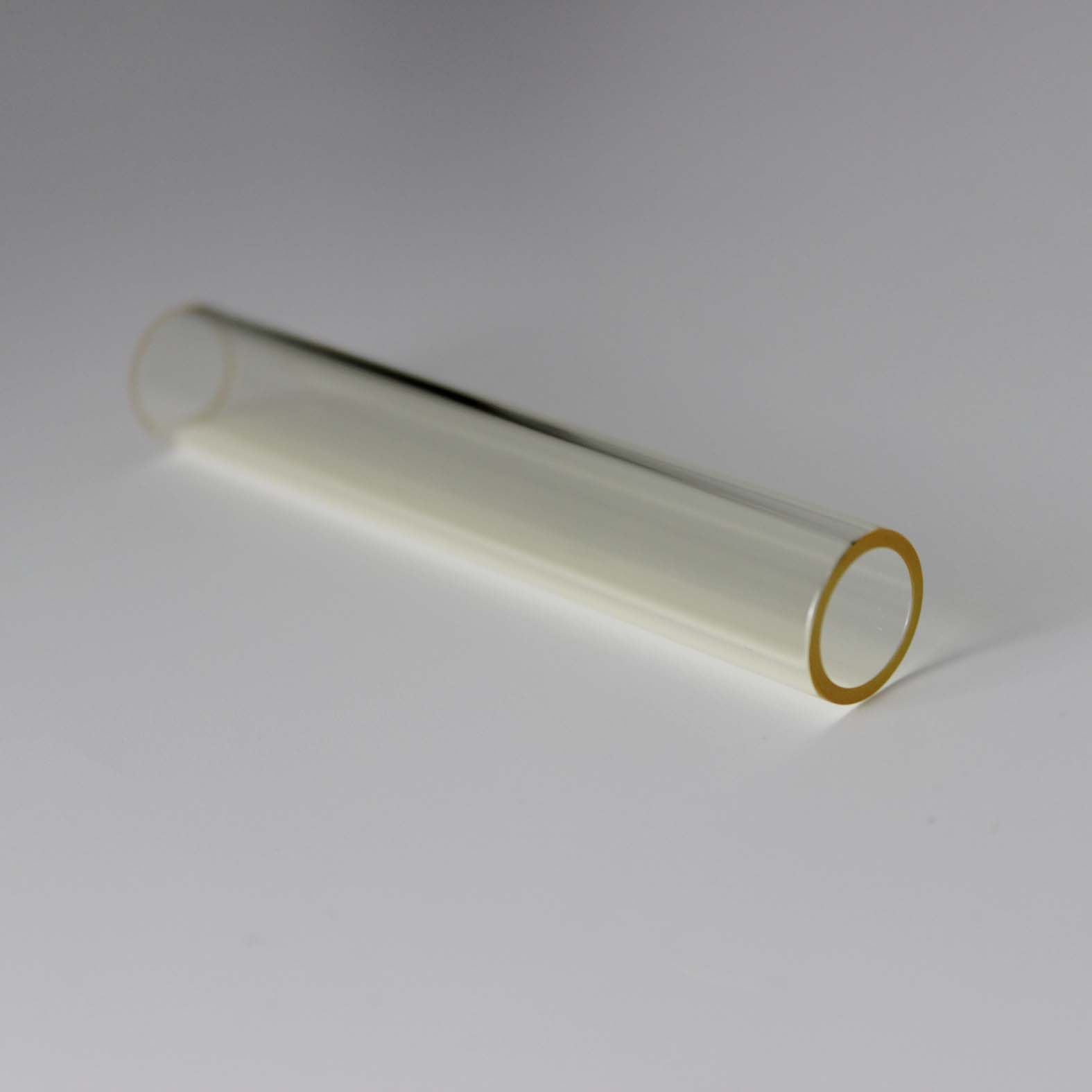Optical cavity filter for wavelength selection and beam control