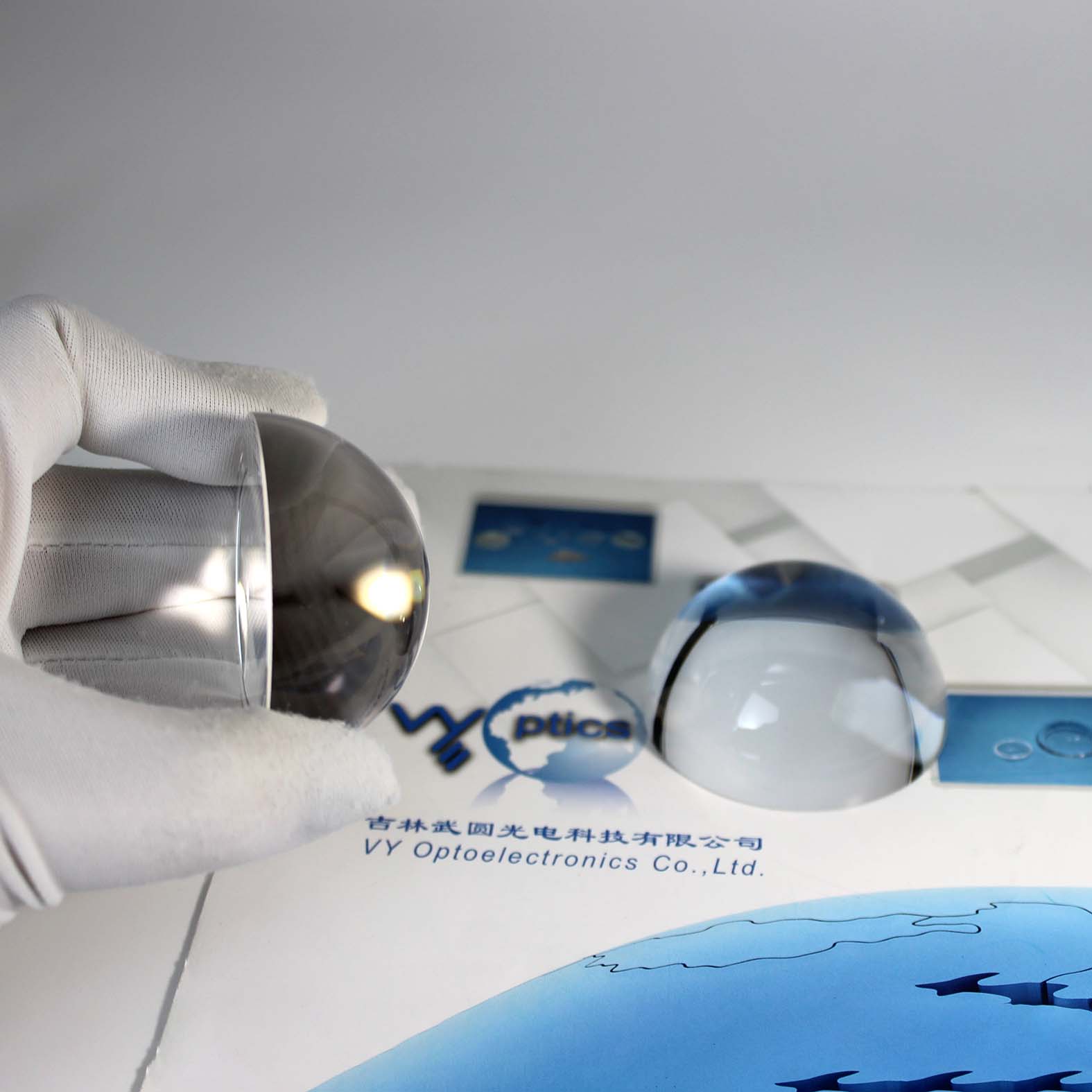 Precision half ball lens for optical imaging and photonic systems