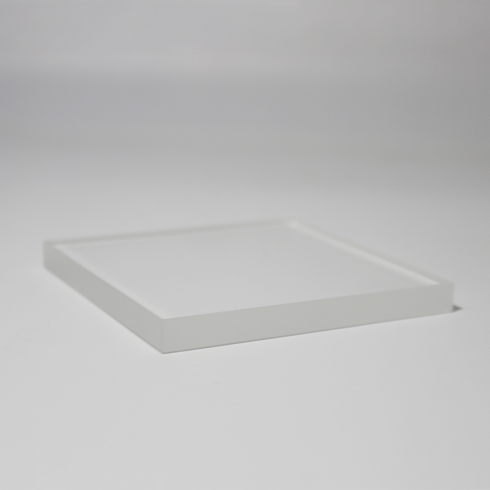 Square optical glass window for imaging and optical protection applications