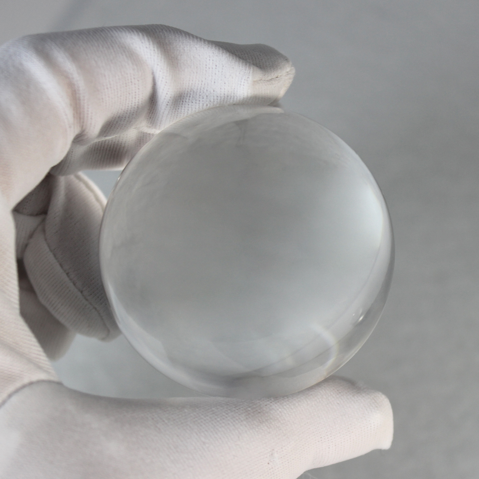 Glass ball lens for optical coupling applications