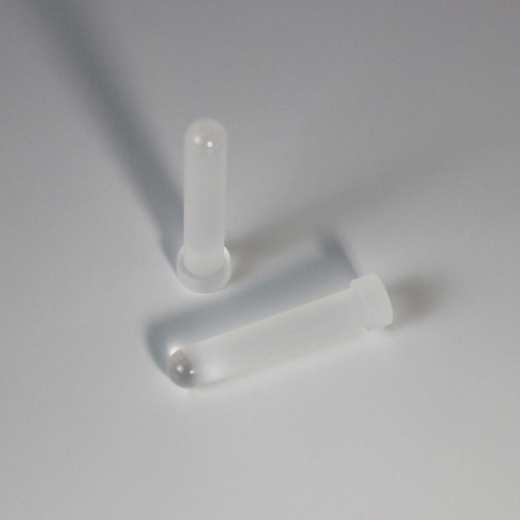 Quartz glass rod with flange for optical applications