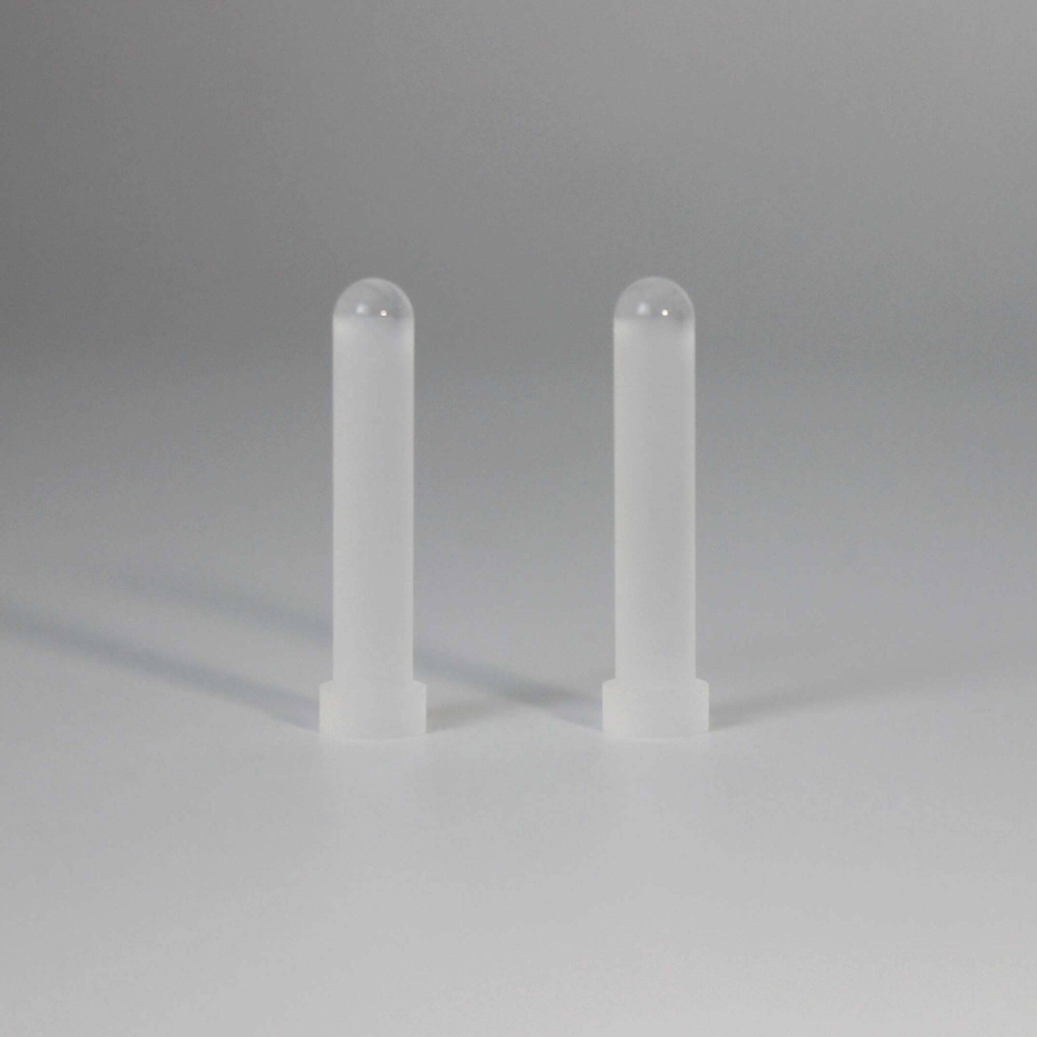 Quartz glass rod with flange for optical applications