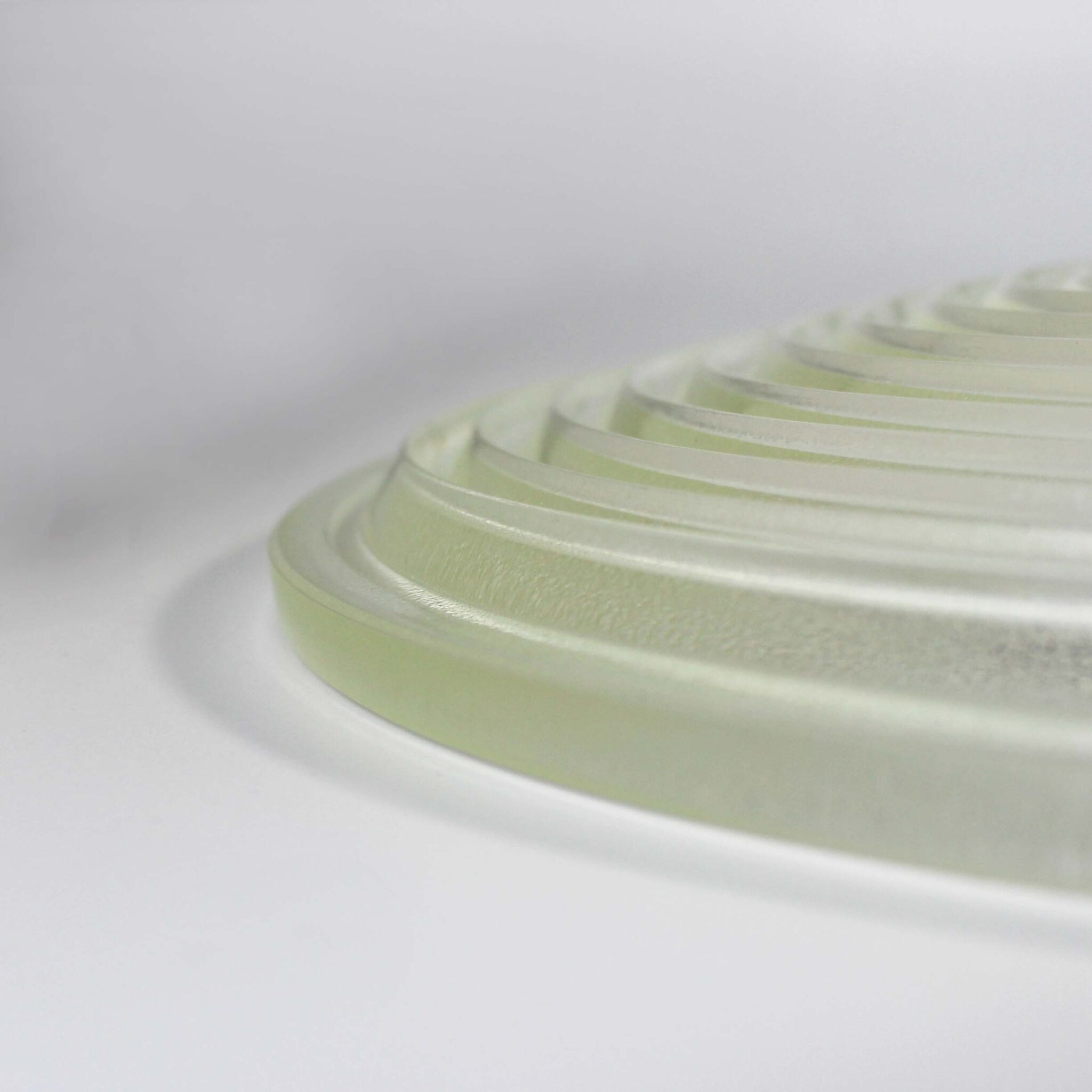 Glass Fresnel lens for optical light focusing applications