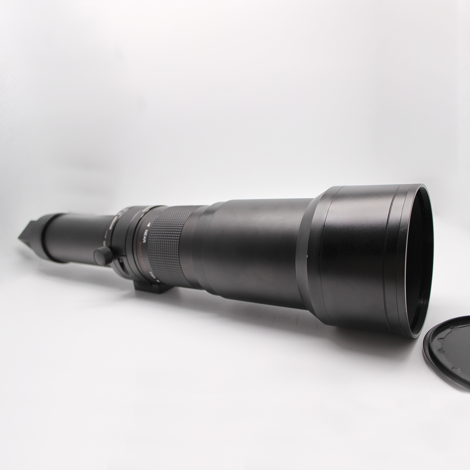 Zoom telephoto camera with high magnification optical zoom