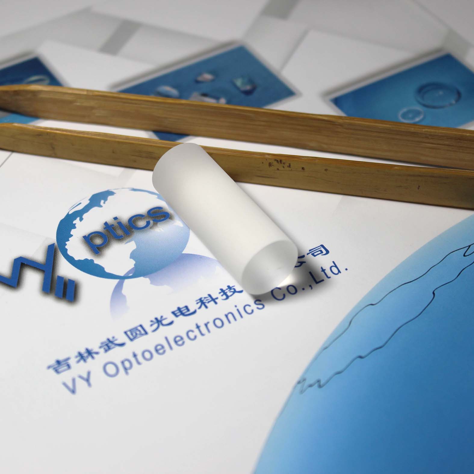 Borosilicate glass rod lens