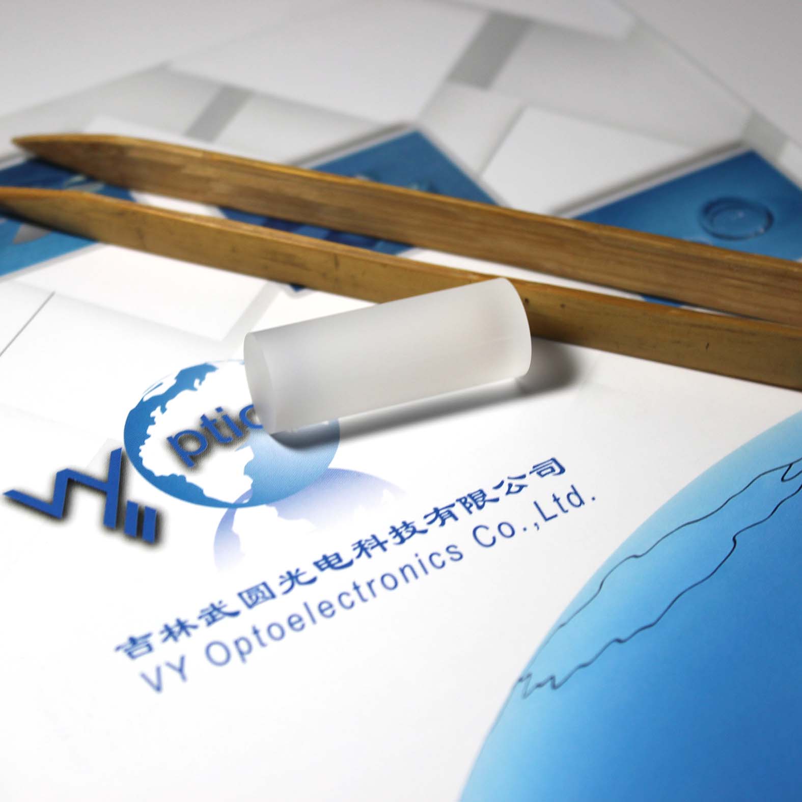 Borosilicate glass rod lens