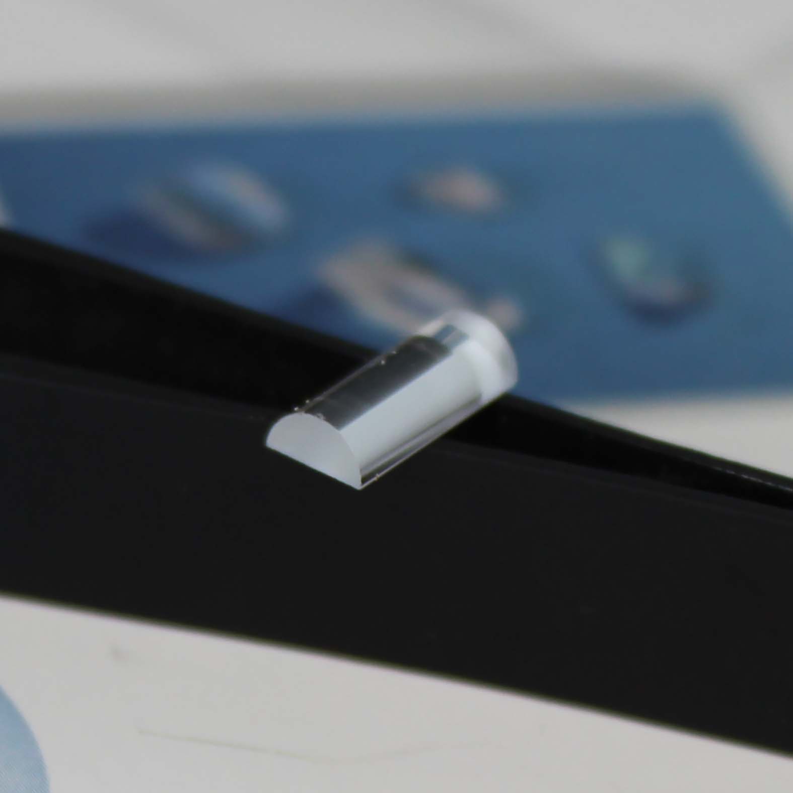 Precision Cylindrical Optical Lens