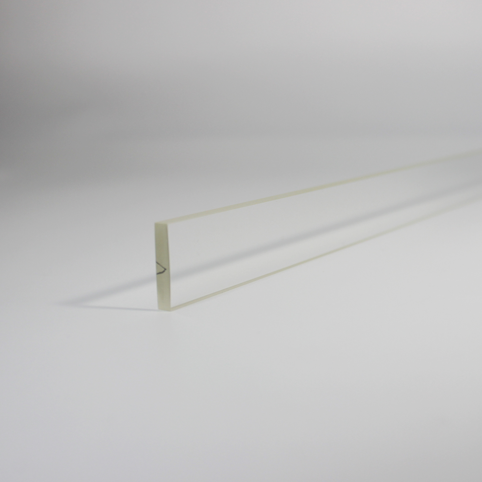 Plano convex cylindrical glass lens